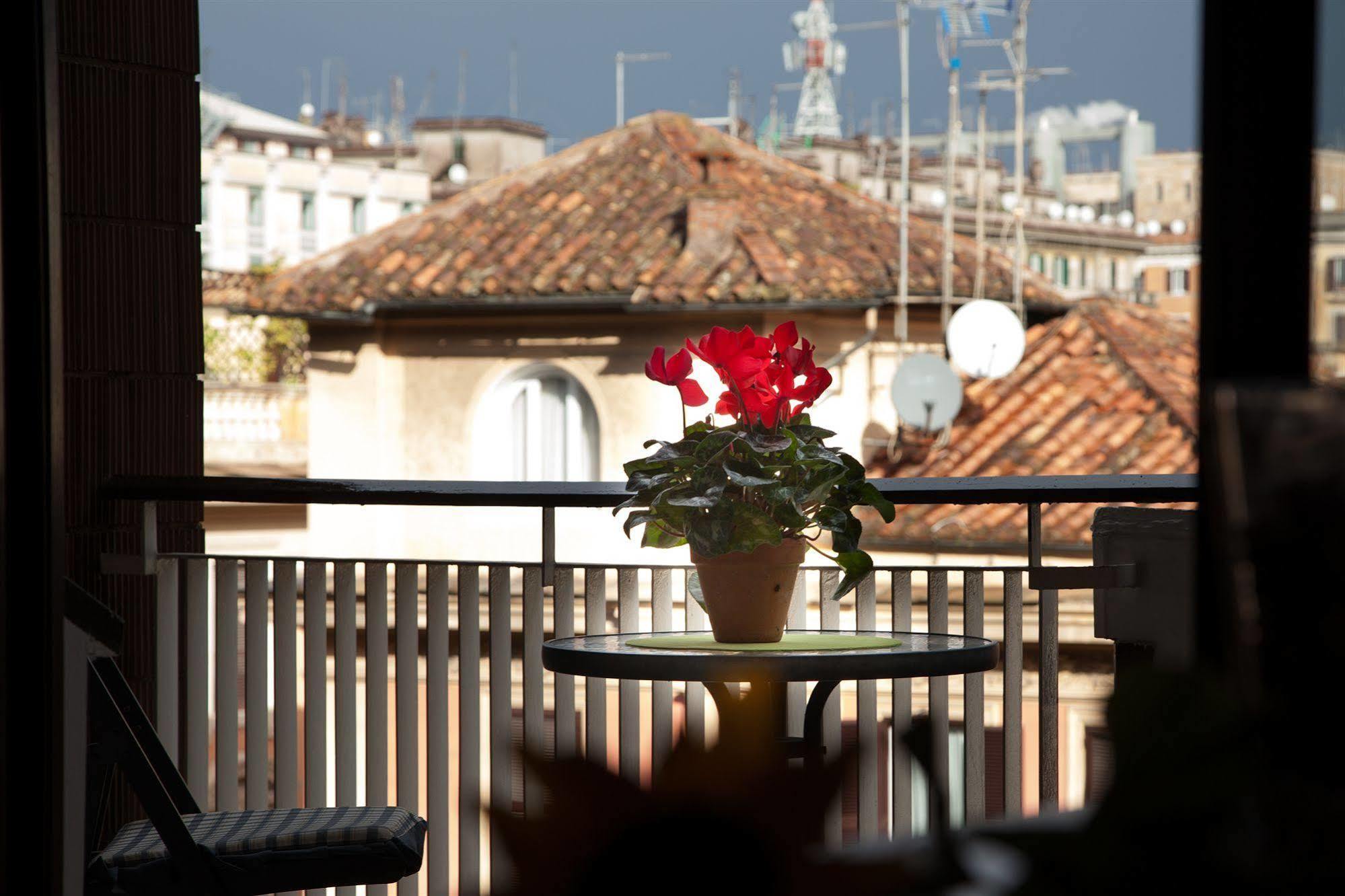 Bed and Breakfast Santa Croce Рим Экстерьер фото